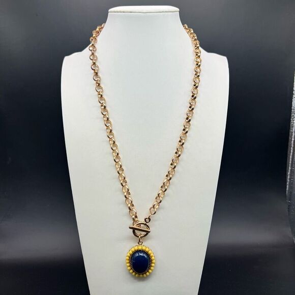 Blue Cabochon Encircled by 24 Yellow Beads On A Gold Tone Chain Classic Office - Picture 2 of 6